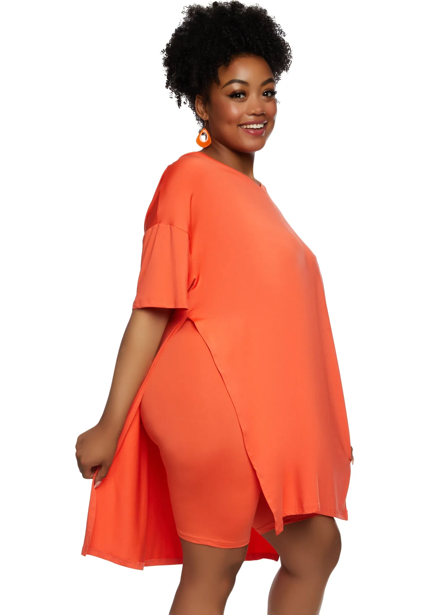 Plus Size Daisy Side Slit Oversized Tee sold by Rainbow product image thumbnail 2