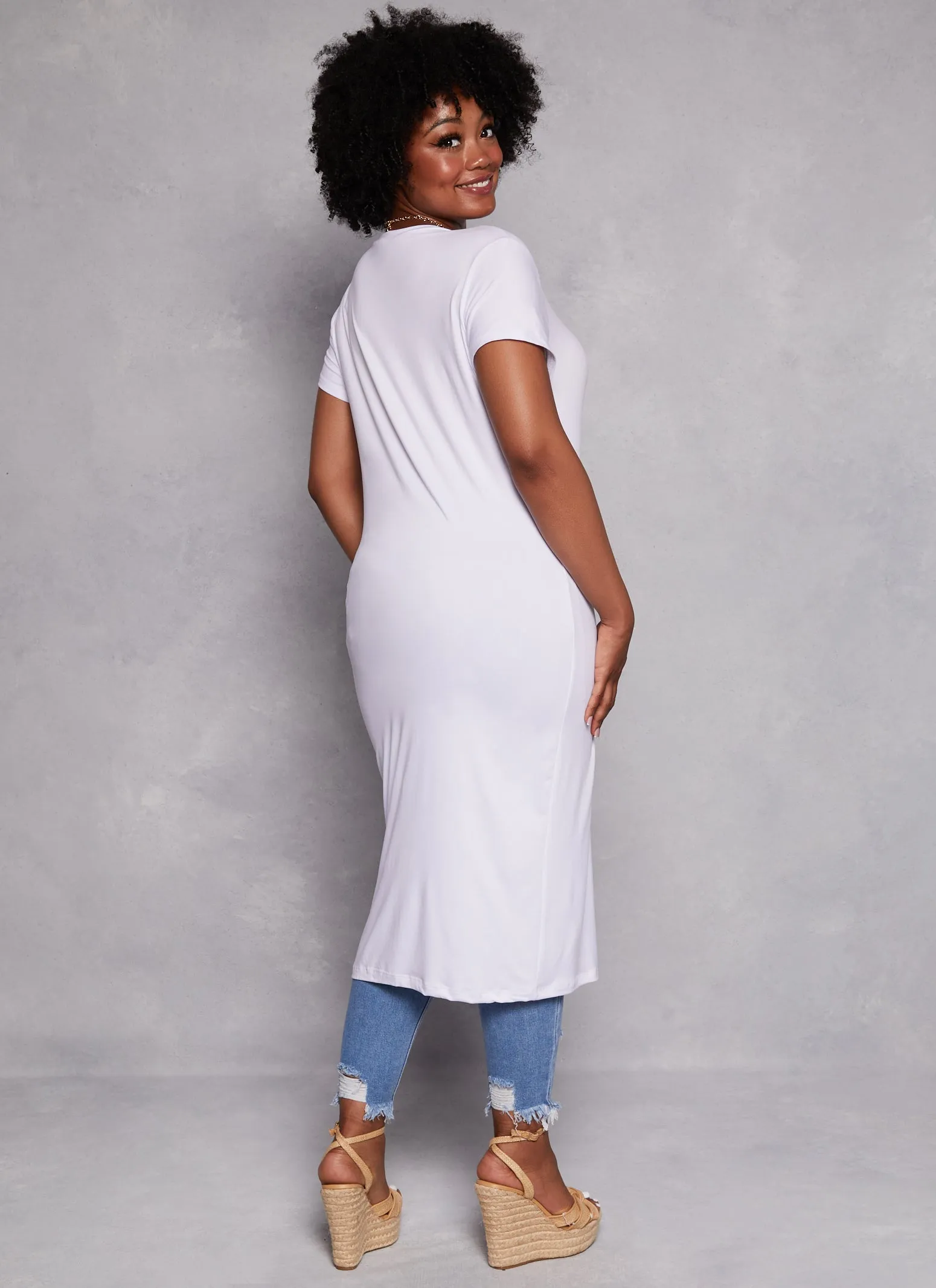 Plus Size Silt Front Maxi Top with Necklace sold by Rainbow product image thumbnail 3