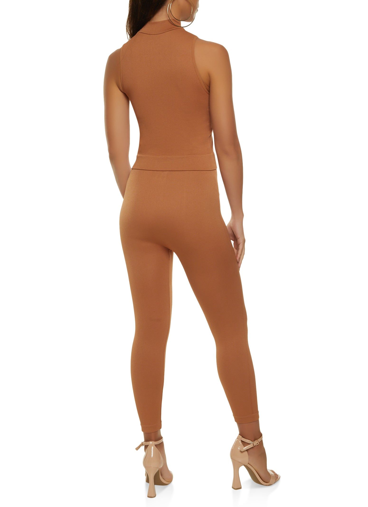 Seamless Mock Neck Crop Top and Leggings Set sold by Rainbow product image thumbnail 2