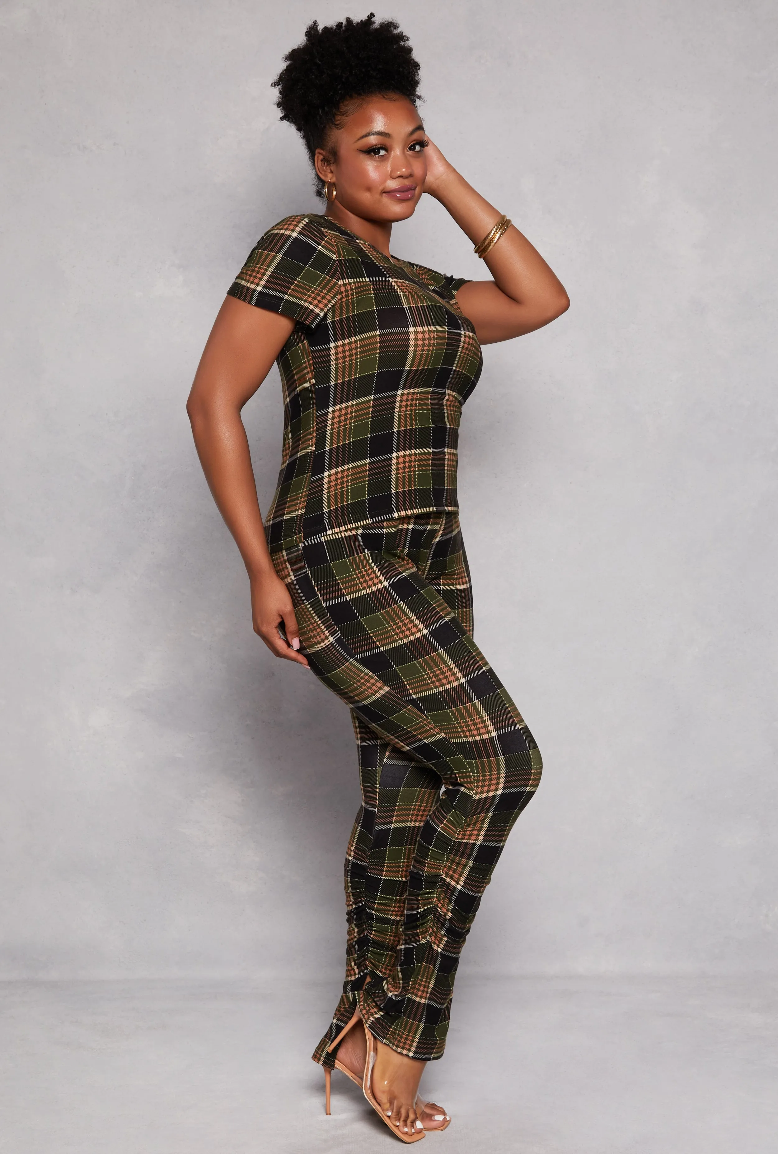 Plus Size Printed Short Sleeve Crew Neck Top sold by Rainbow product image thumbnail 2