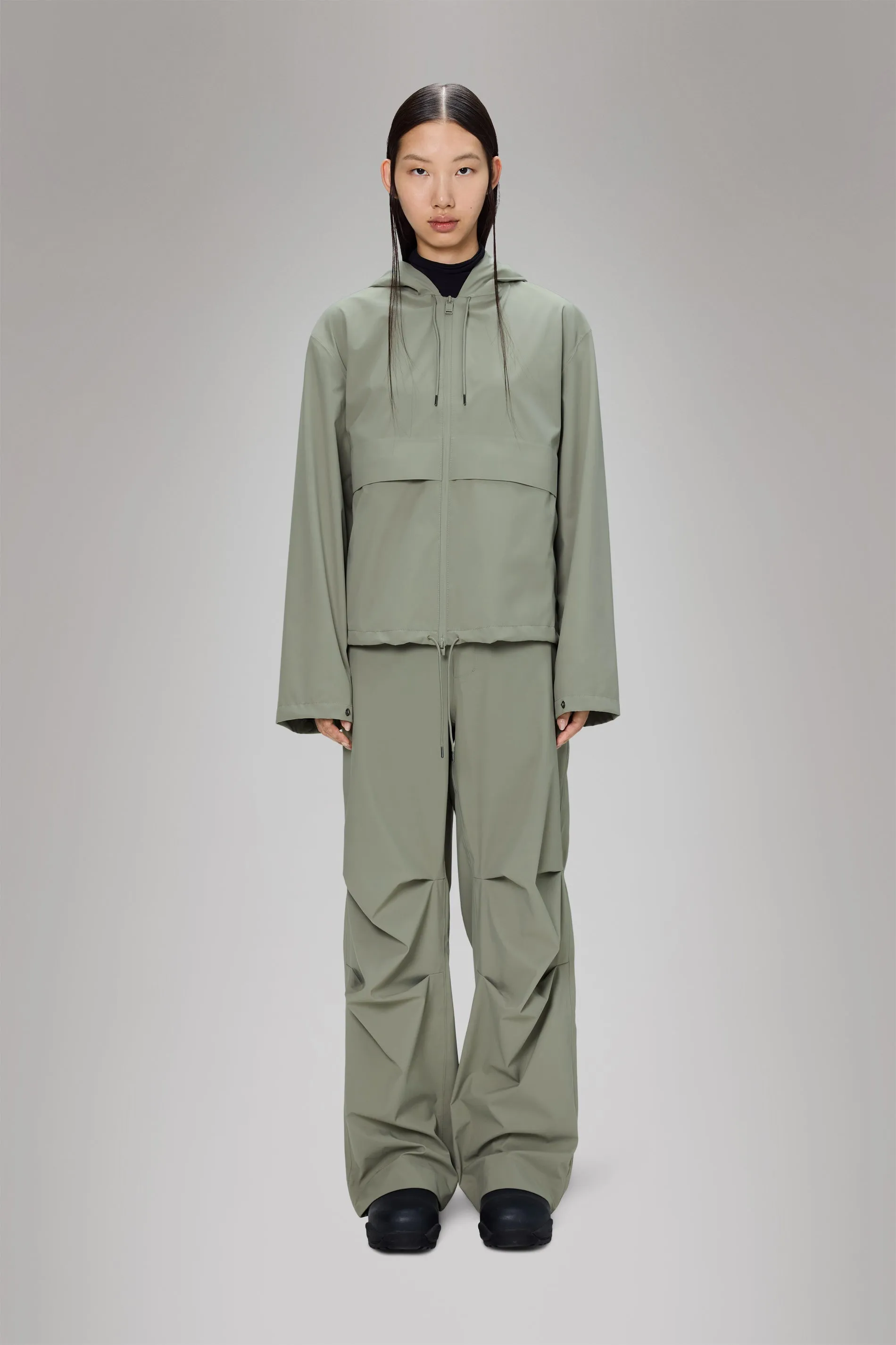Suva Hardshell Short String W Jacket sold by Rains