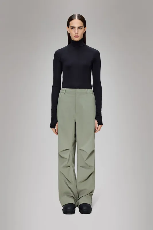 Suva Hardshell Pants Wide made by Rains