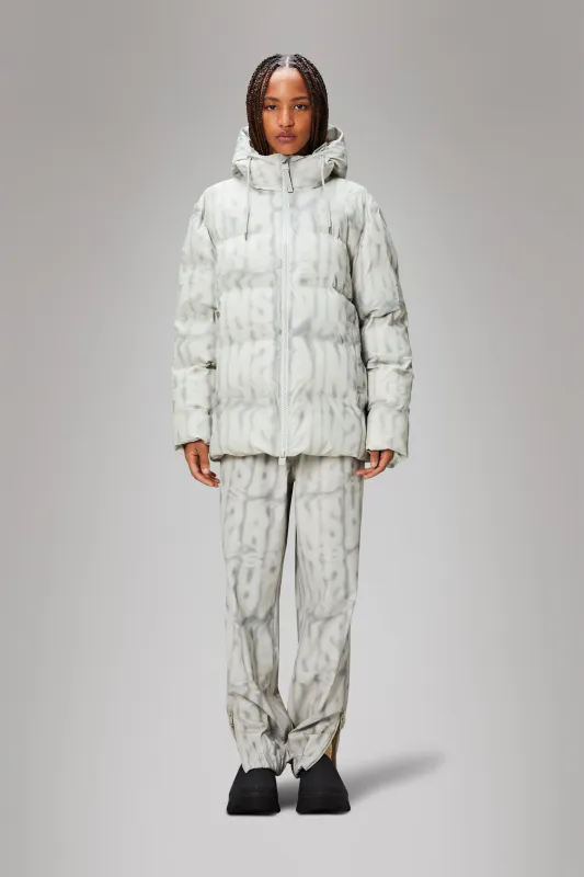 Alta Puffer Jacket Spray sold by Rains