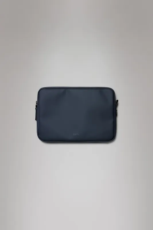 Trail Laptop Case 13″/14″ sold by Rains