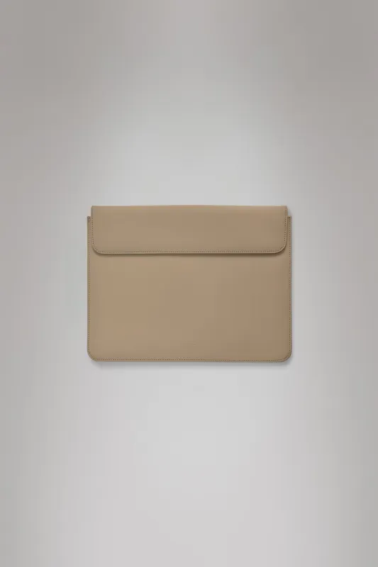 Laptop Portfolio 15″/16″ sold by Rains