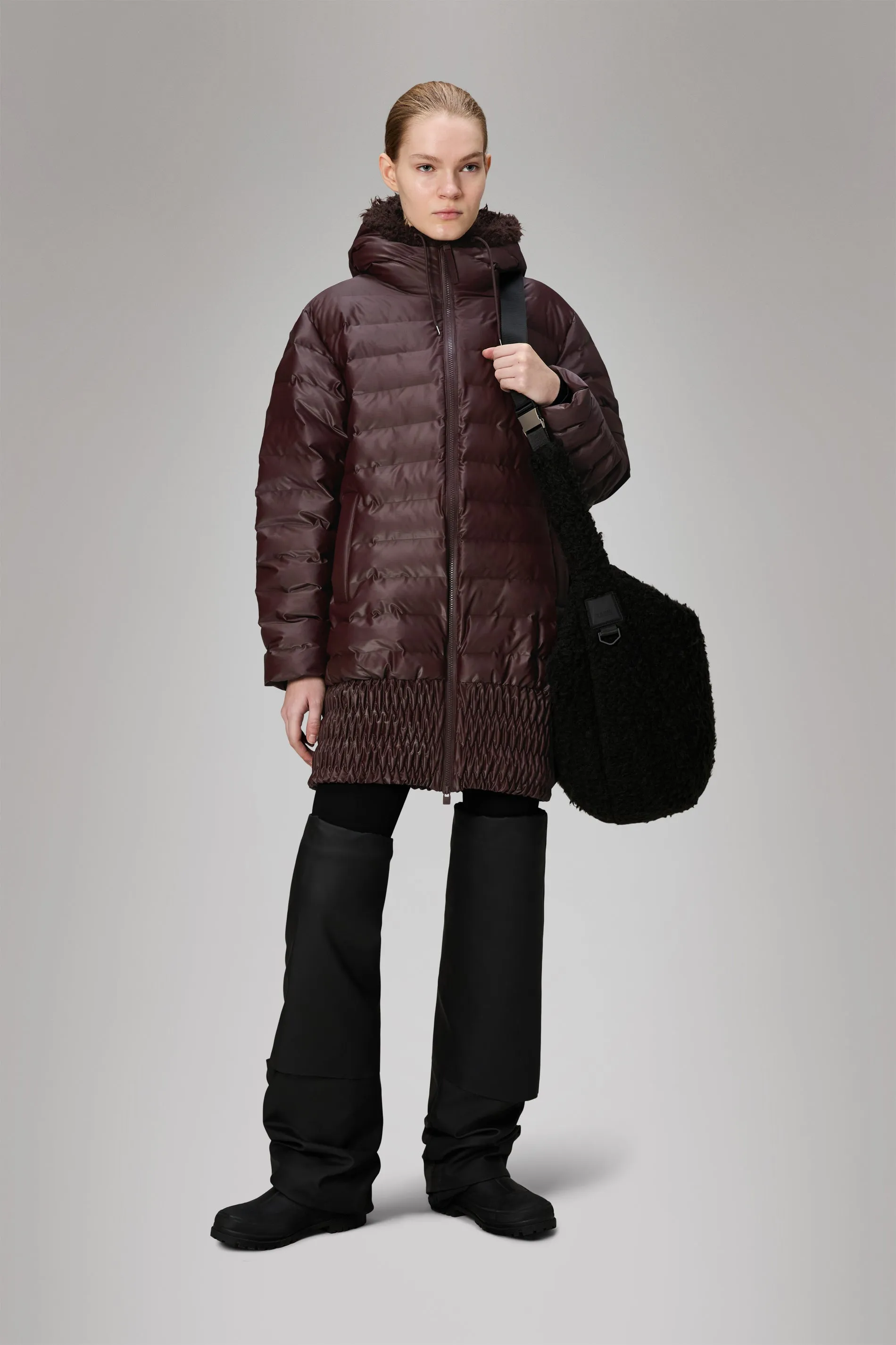 Lohja Vision W Puffer Jacket sold by Rains product image thumbnail 4