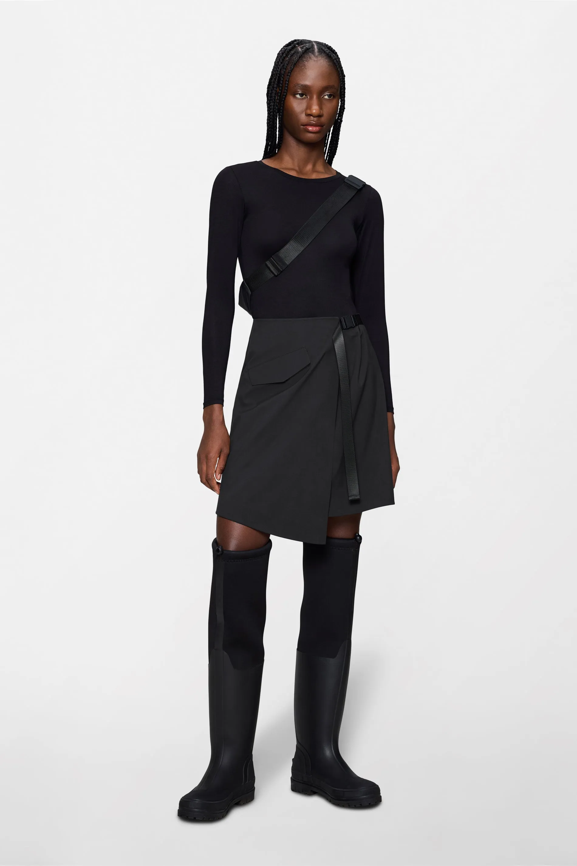 Suva Hardshell W Skirt sold by Rains product image thumbnail 4