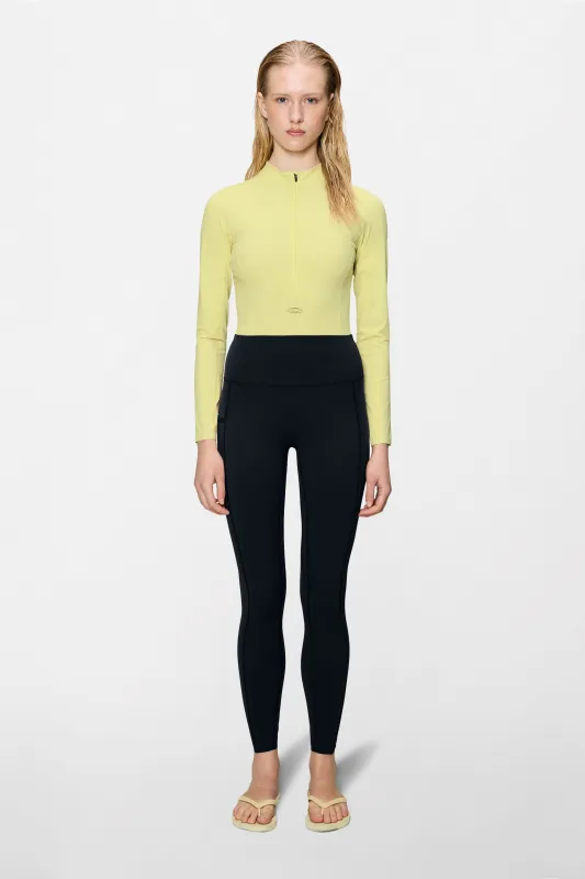 Warm-Up W Tights made by Rains