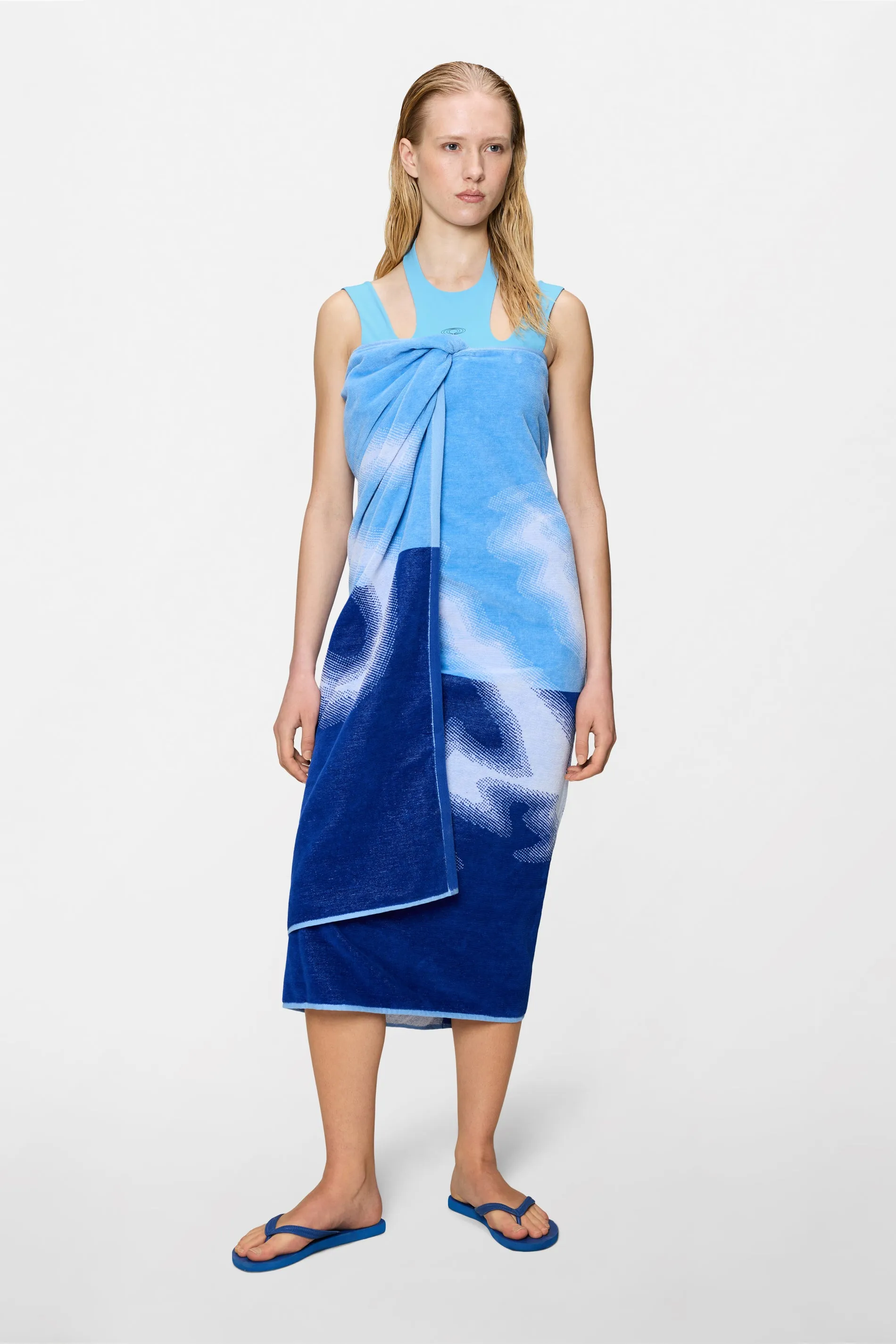 Swim Towel Ripple sold by Rains product image thumbnail 3