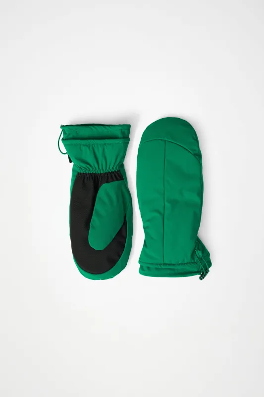 Sarna Insulated mittens made by Rains