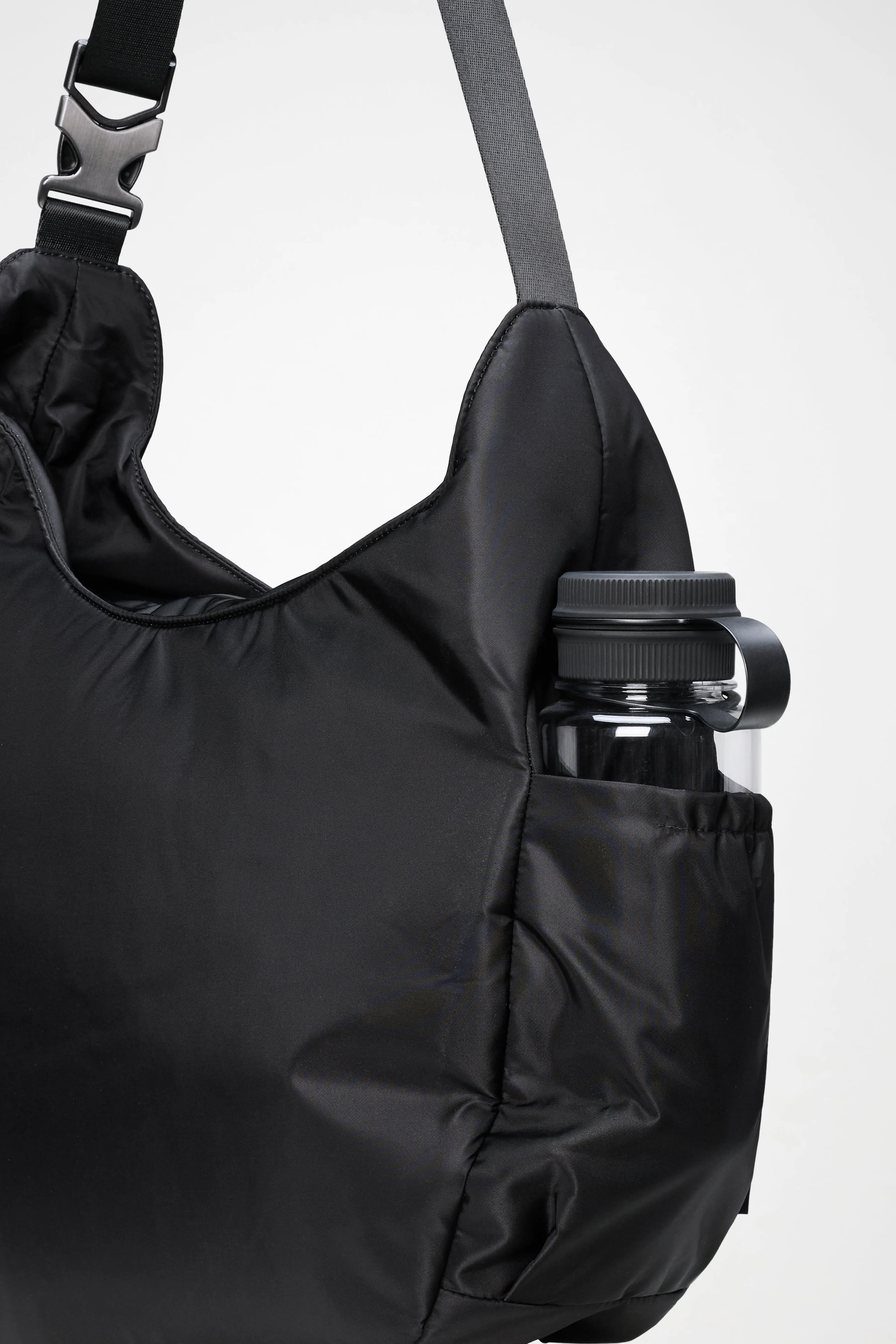 Delphi Shoulder Bag Large sold by Rains product image thumbnail 5