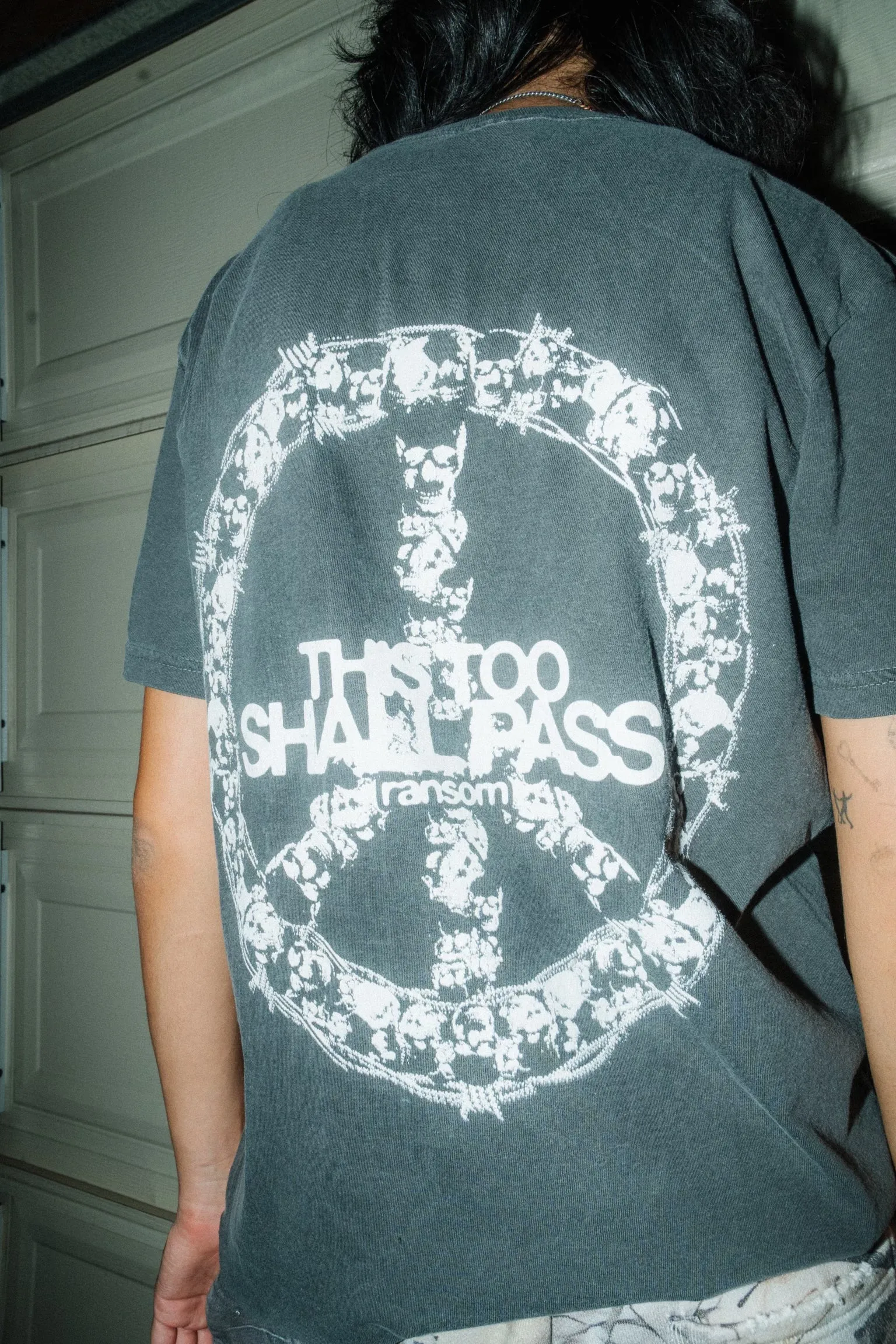 THIS TOO SHALL PASS TEE (GREY) sold by Ransom product image thumbnail 2