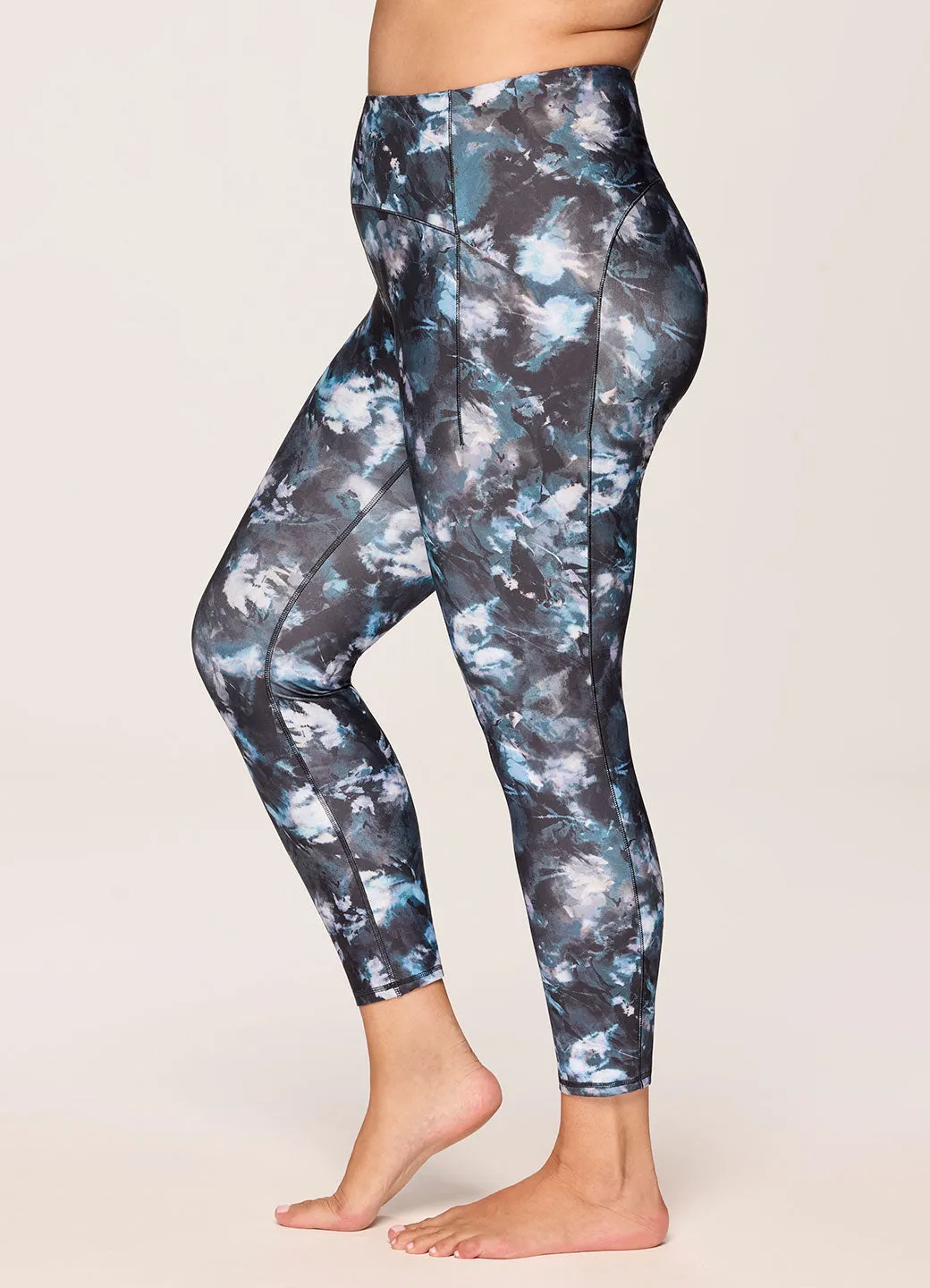 Plus Abstract Blooms Super Soft 7/8 Legging sold by RBX product image thumbnail 4