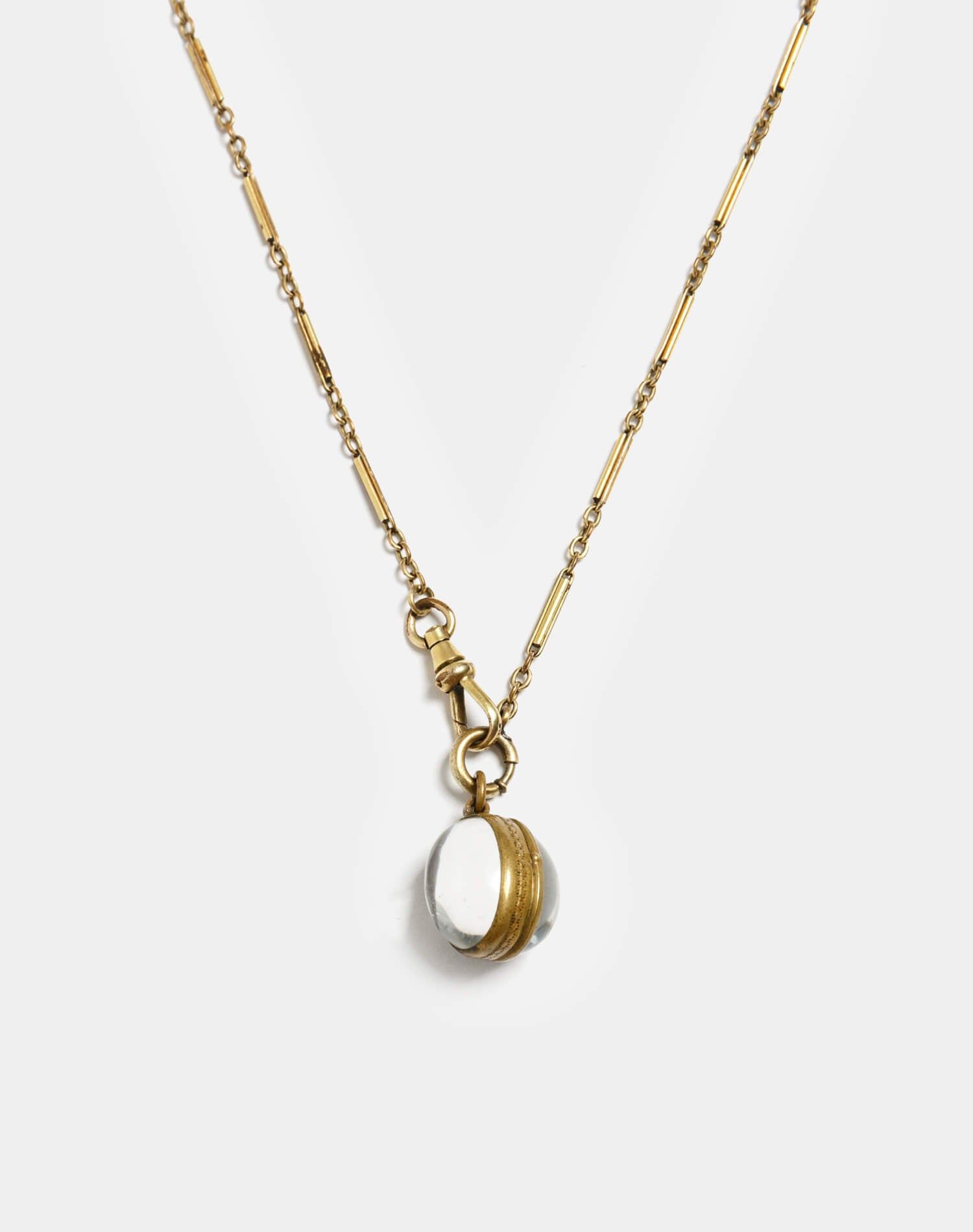 20s Brass Chain with Victorian Pools of Light Photo Locket sold by Re/Done