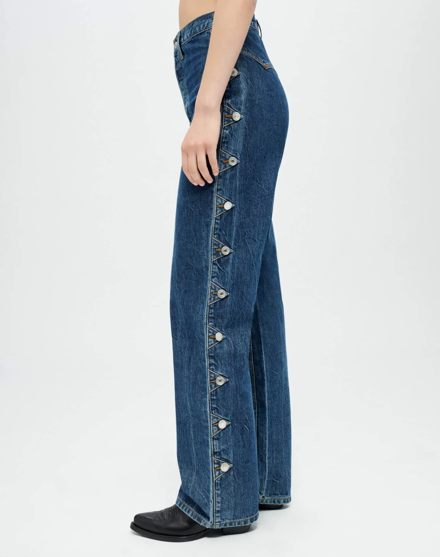 Western Loose Jean - Rustic Indigo sold by Re/Done product image thumbnail 4