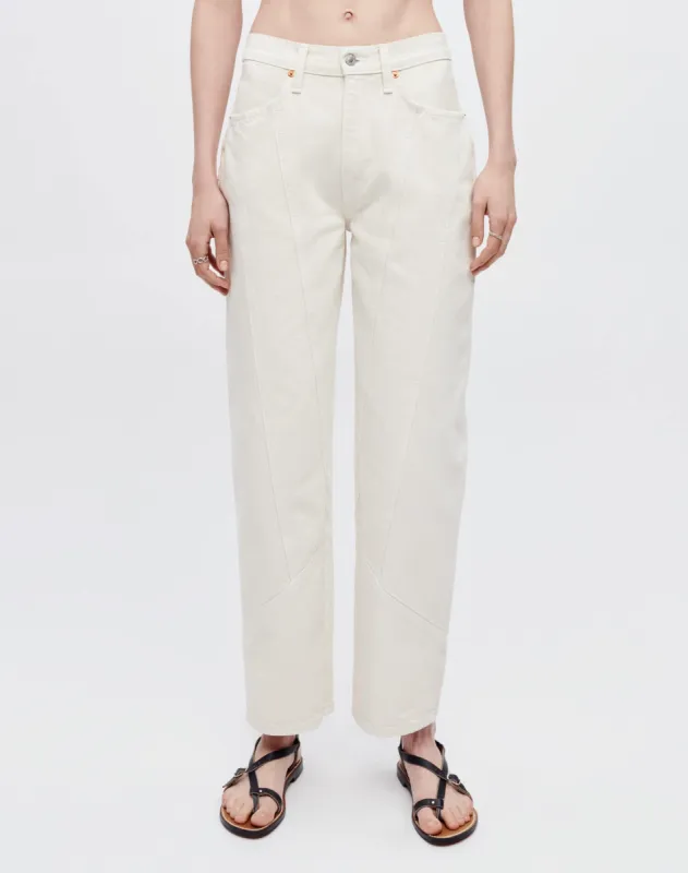 Engineered Wide Taper - Vintage White made by Re/Done