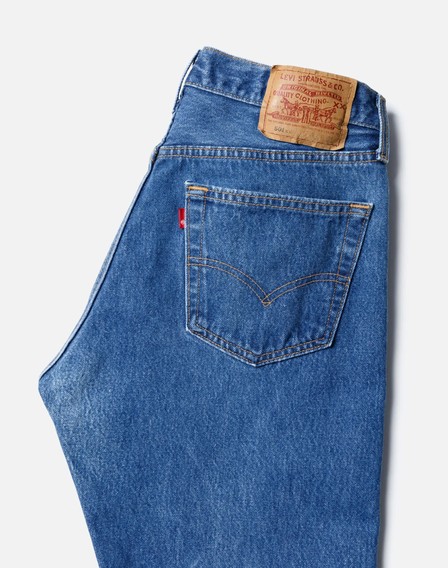 80s Levi's 501 - #32 sold by Re/Done product image thumbnail 3