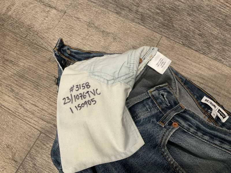 Redone Levi's | High Rise Stove Pipe 23STVC1150905 sold by Re/Done product image thumbnail 4