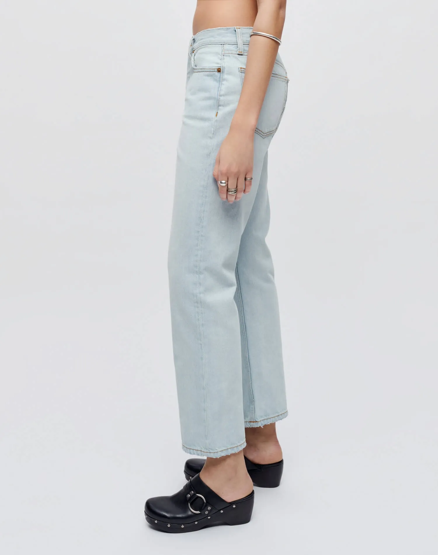 Easy Straight Crop - Acqua sold by Re/Done product image thumbnail 3