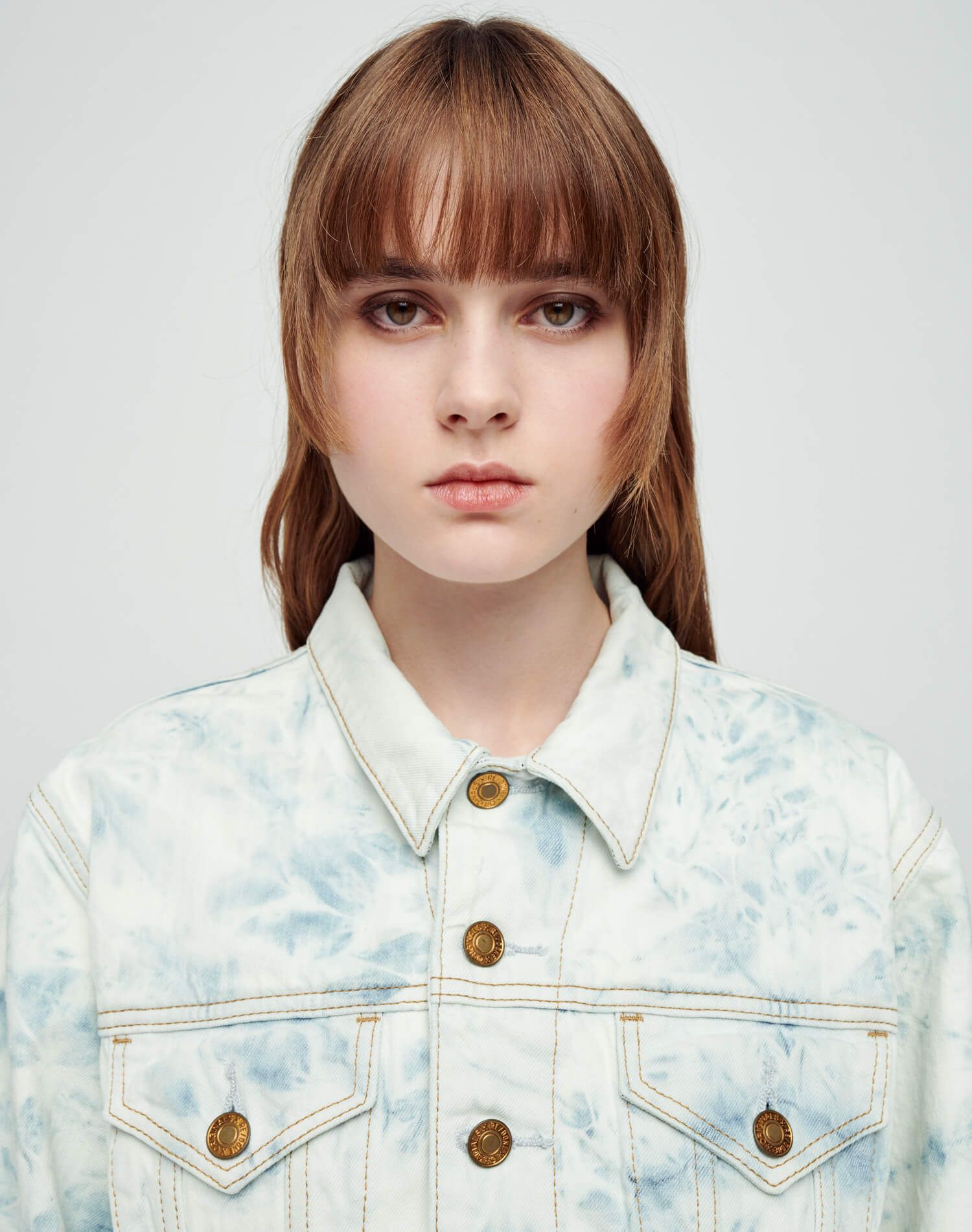 Cropped Denim Trucker - Sunbleach sold by Re/Done product image thumbnail 3