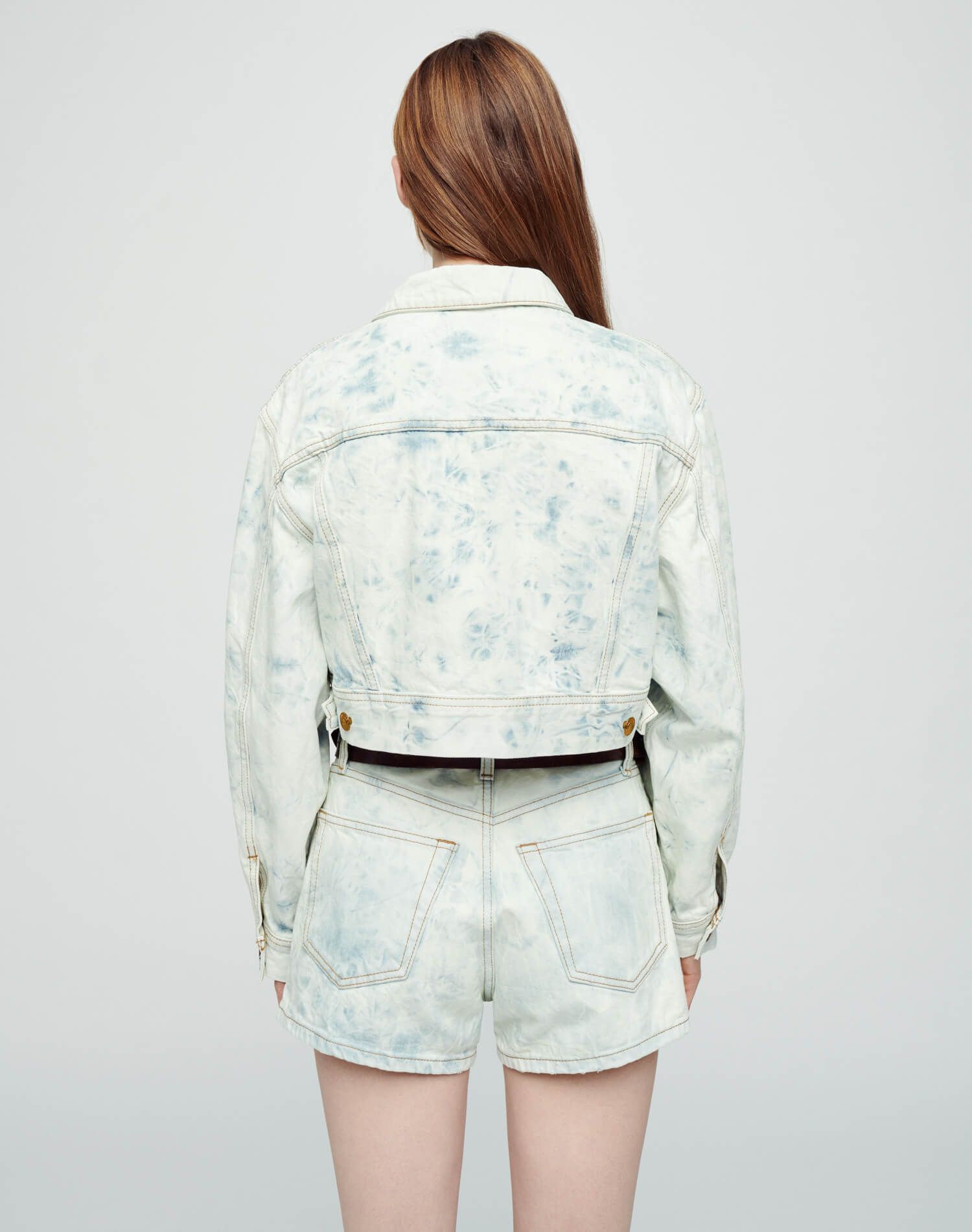 Cropped Denim Trucker - Sunbleach sold by Re/Done product image thumbnail 5