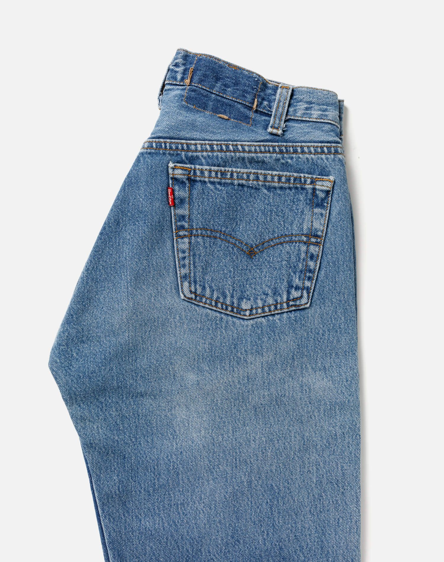 80s Levi's 501 - #54 sold by Re/Done product image thumbnail 3