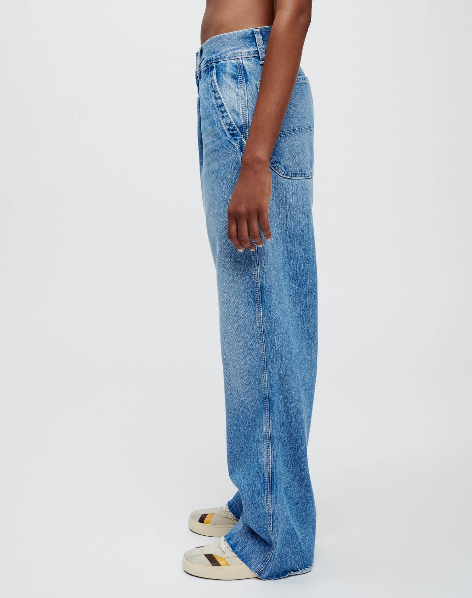 Utility Loose Jean - Vintage Fade sold by Re/Done product image thumbnail 3