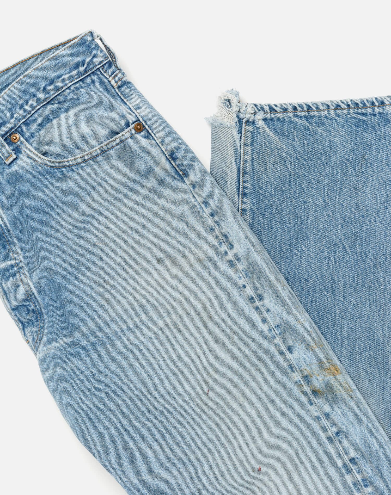 1970s Vintage Levi's 501 Selvedge Straight Leg Jean Size 29 - #129 sold by Re/Done product image thumbnail 3