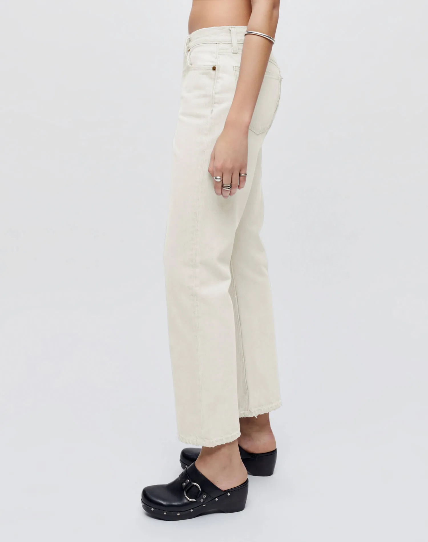 Easy Straight Crop - Vintage White sold by Re/Done product image thumbnail 3