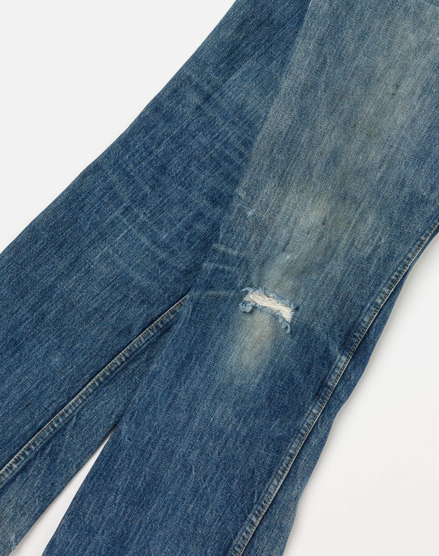 1970s Vintage Levi's Mid Rise Bootcut Size 30 - #151 sold by Re/Done product image thumbnail 3