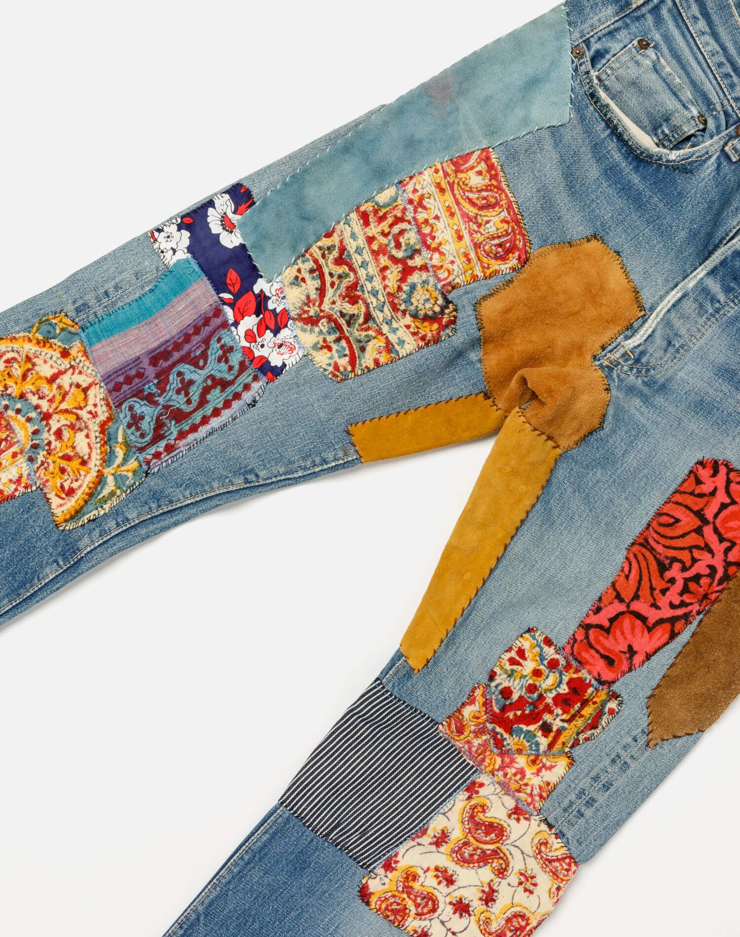 1950s Vintage Levi's 501 Redline Selvedge Patchwork Jean Size 26 - #142 sold by Re/Done product image thumbnail 3