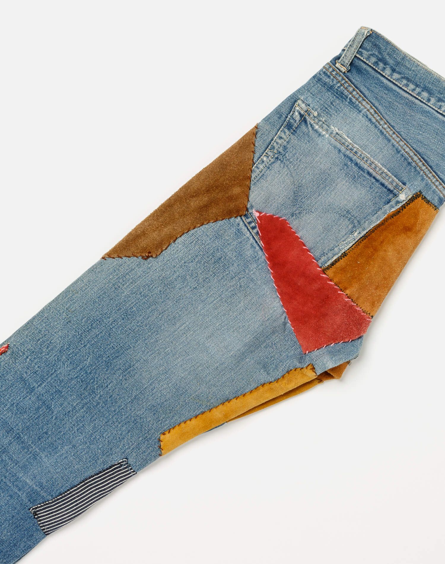 1950s Vintage Levi's 501 Redline Selvedge Patchwork Jean Size 26 - #142 sold by Re/Done product image thumbnail 4