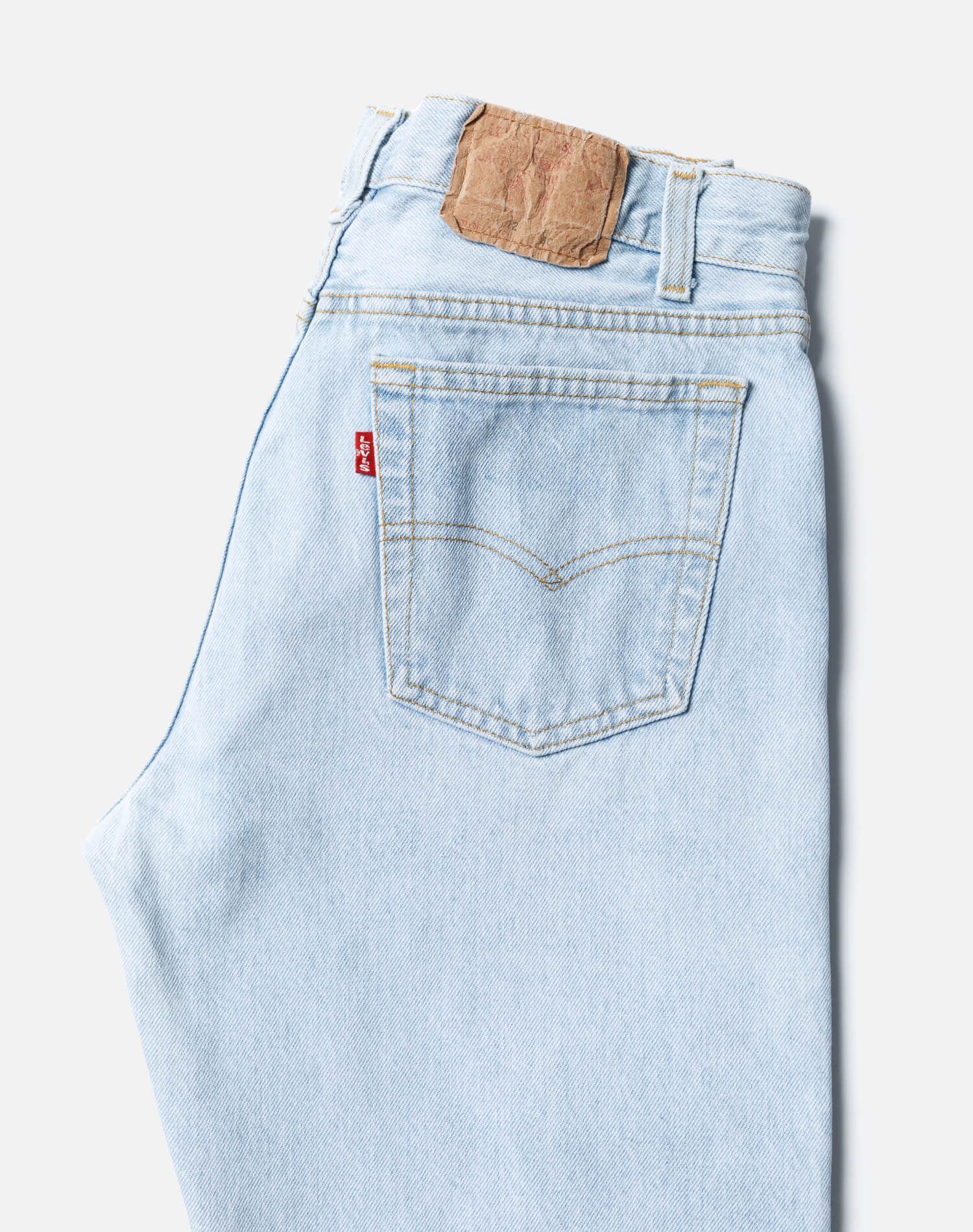 80s Levi's 501 - #33 sold by Re/Done product image thumbnail 3