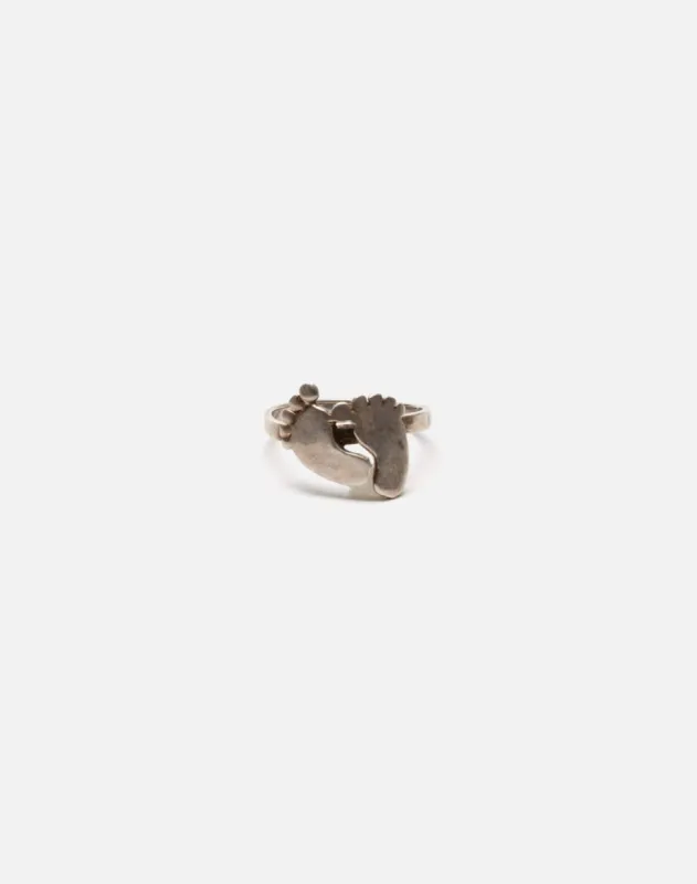 70s Hang Ten Feet Cast Silver Ring sold by Re/Done