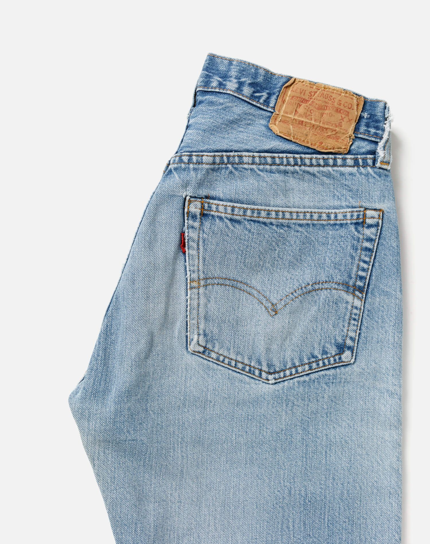 70s Selvedge Levi's 501 - #47 sold by Re/Done product image thumbnail 3