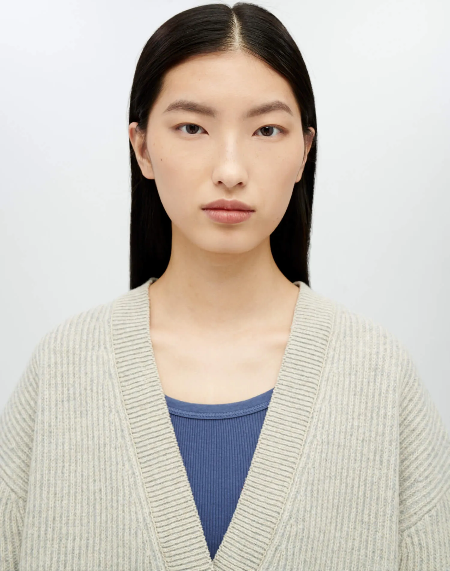 Plaited Cropped V Neck Cardigan - Oatmeal Grey Heather sold by Re/Done product image thumbnail 3