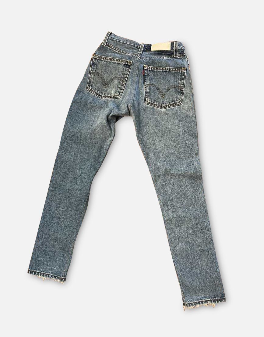 Redone Levis - High Rise sold by Re/Done product image thumbnail 2