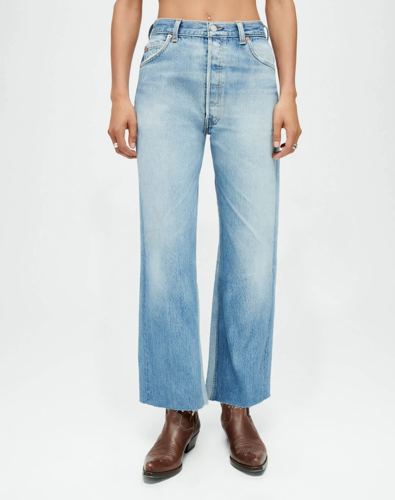No. 32HRWLC225386 sold by Re/Done product image thumbnail 4