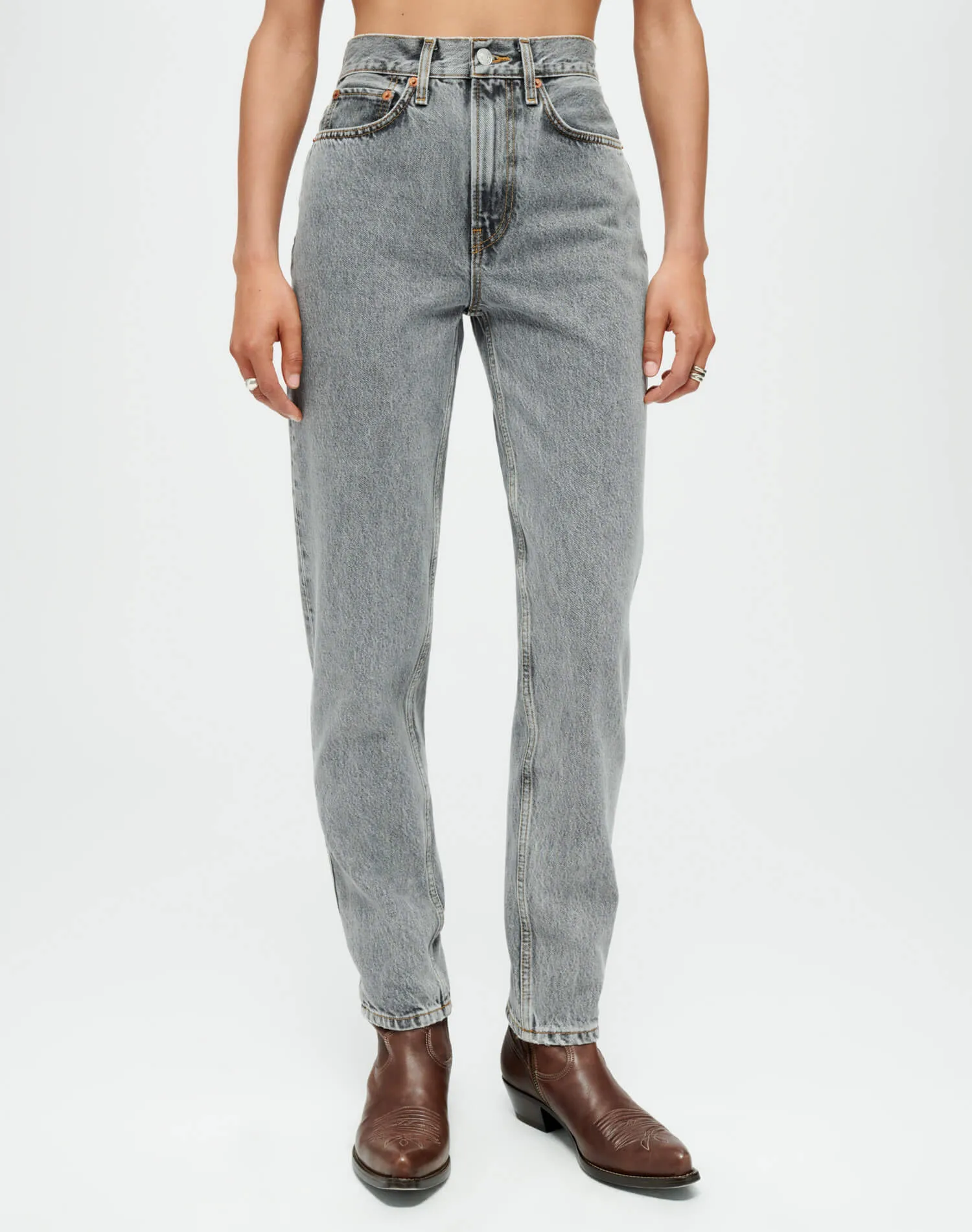 Taper Jean - Silver Back sold by Re/Done