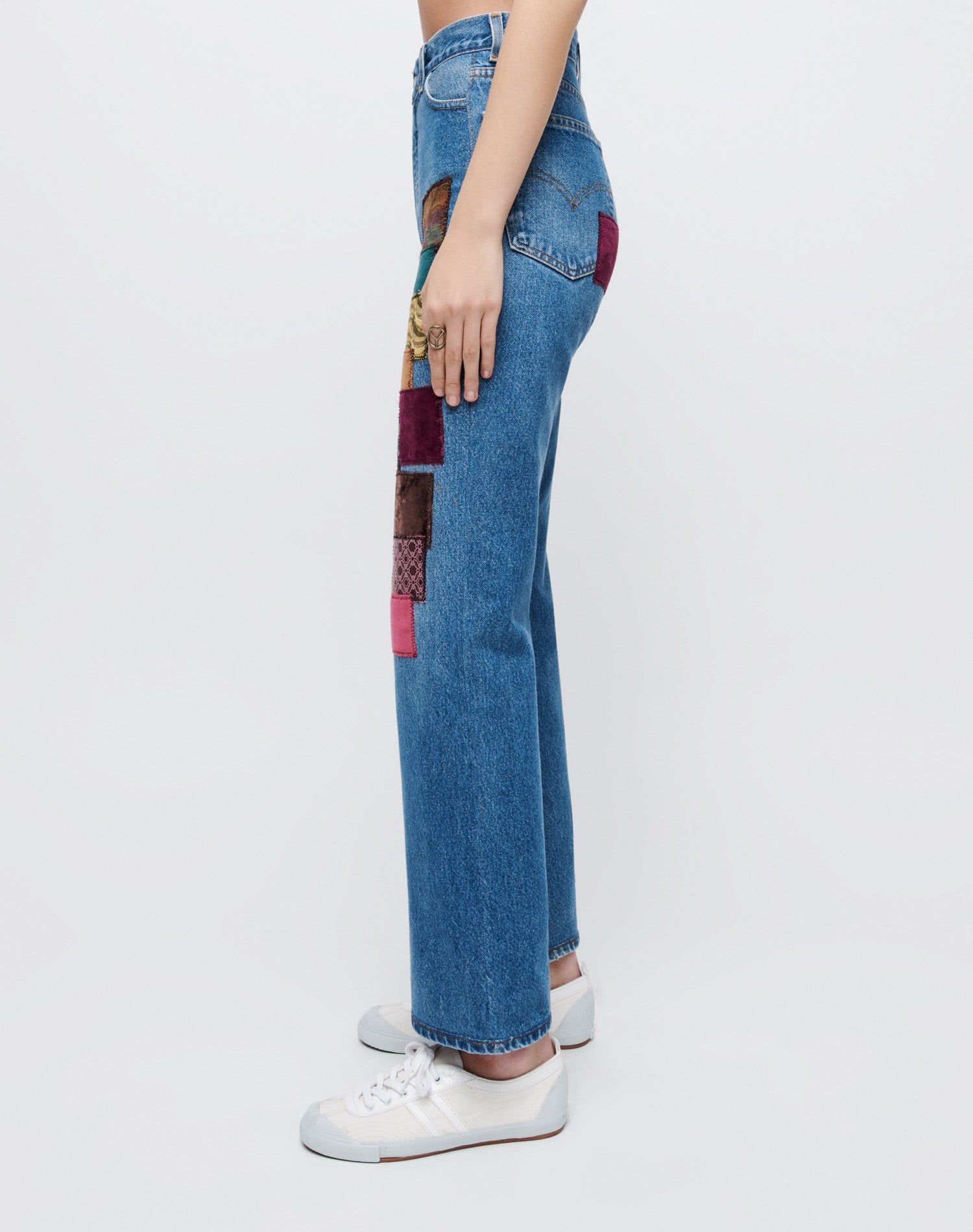 Levi's 70s Loose Flare - Indigo Patch sold by Re/Done product image thumbnail 3