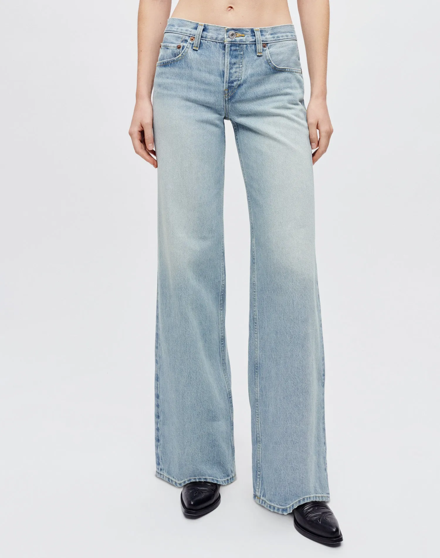 Mid Rise Wide Leg - Mojave sold by Re/Done