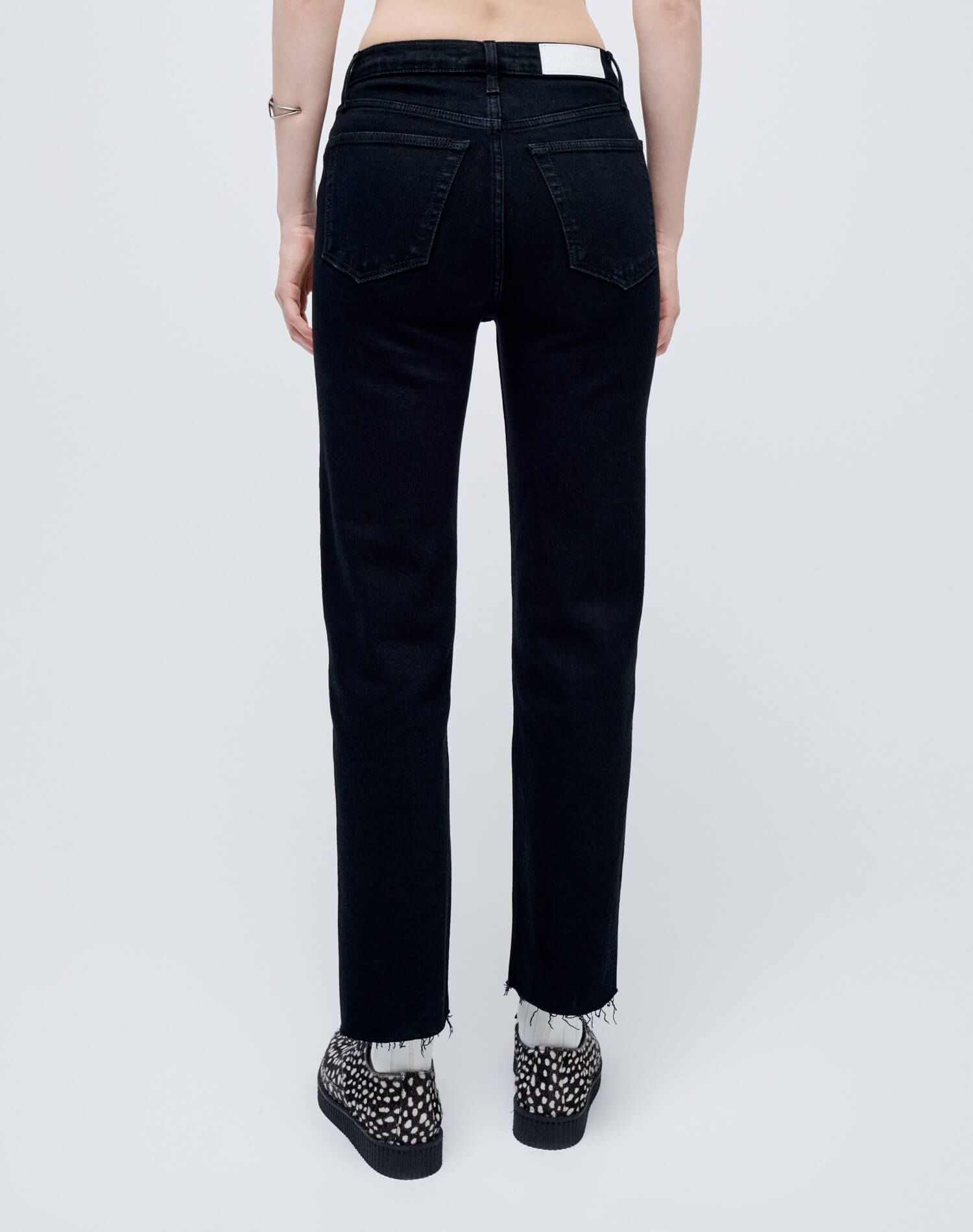 Comfort Stretch High Rise Stove Pipe - Noir sold by Re/Done product image thumbnail 4