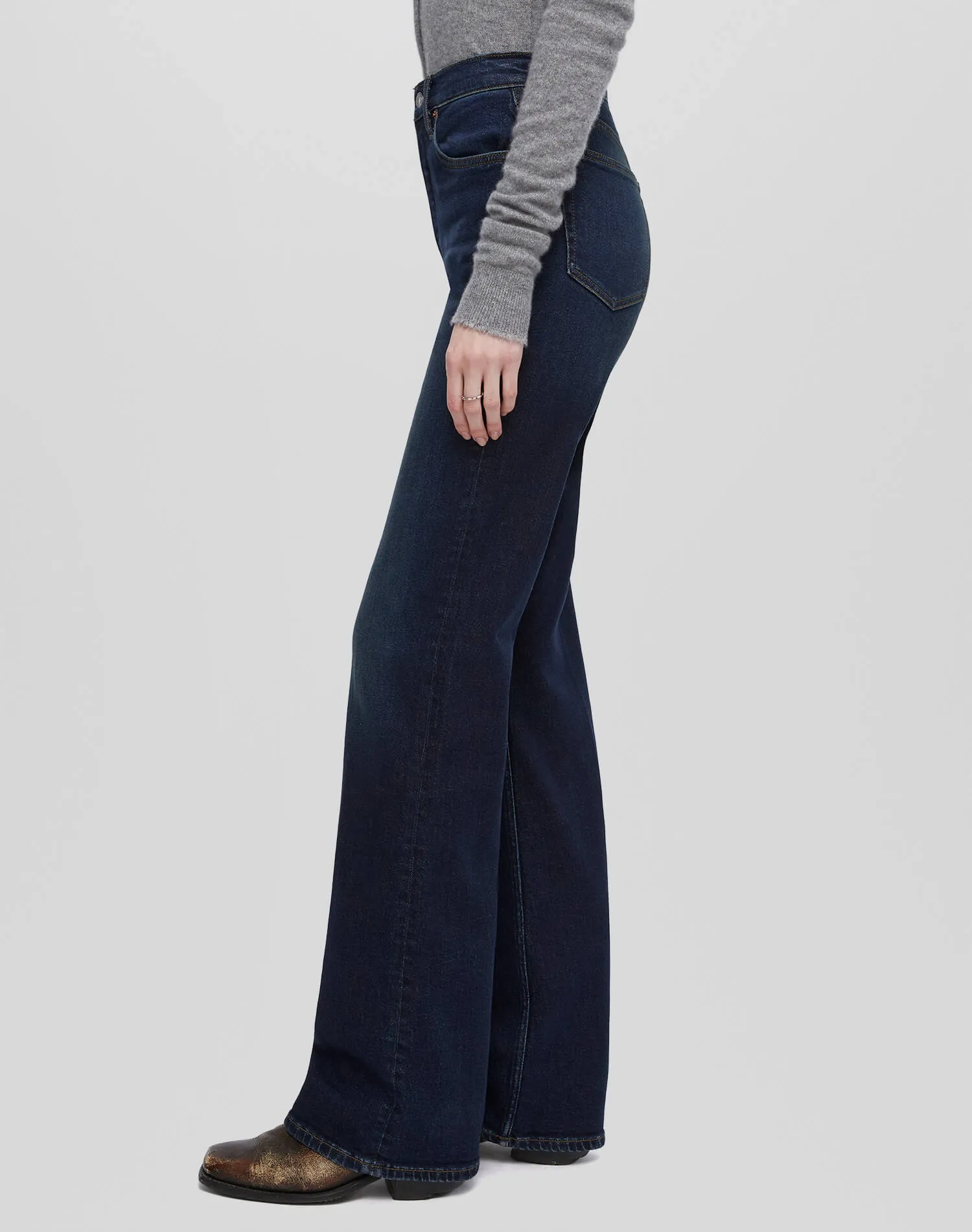 Comfort Stretch 70s Bootcut - Barely Worn sold by Re/Done product image thumbnail 3