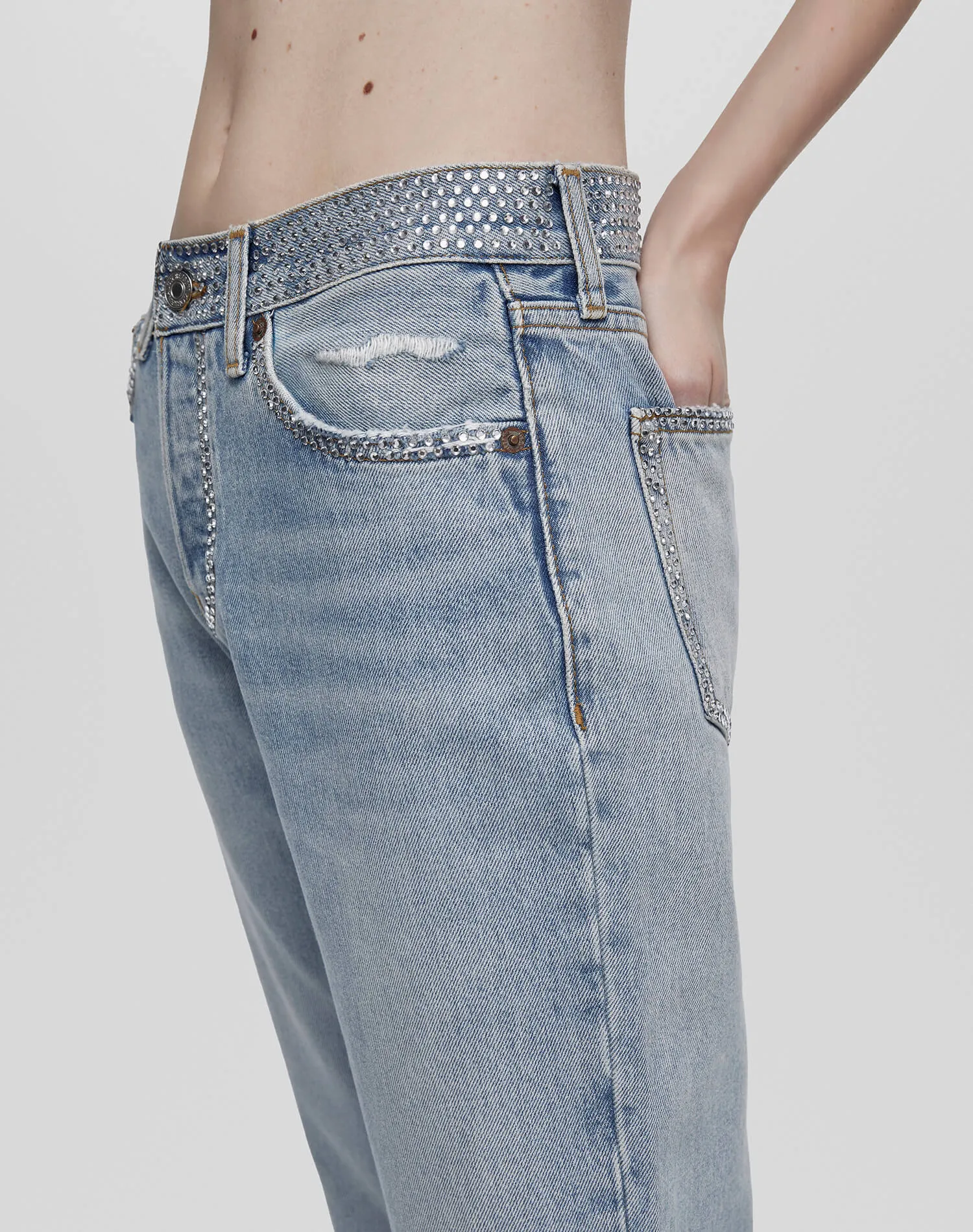 Easy Straight Crop - Diamond Tide sold by Re/Done product image thumbnail 5