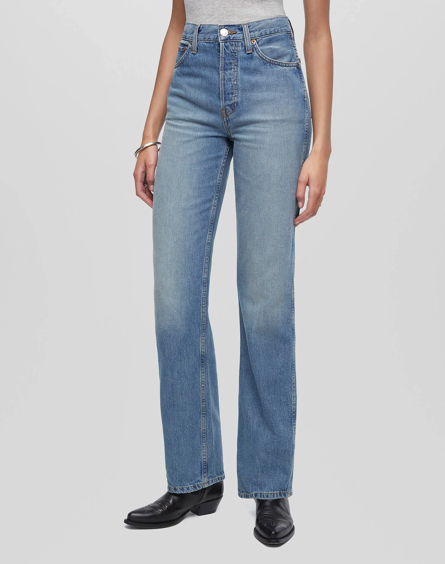 90s High Rise Loose - Mid Fade sold by Re/Done