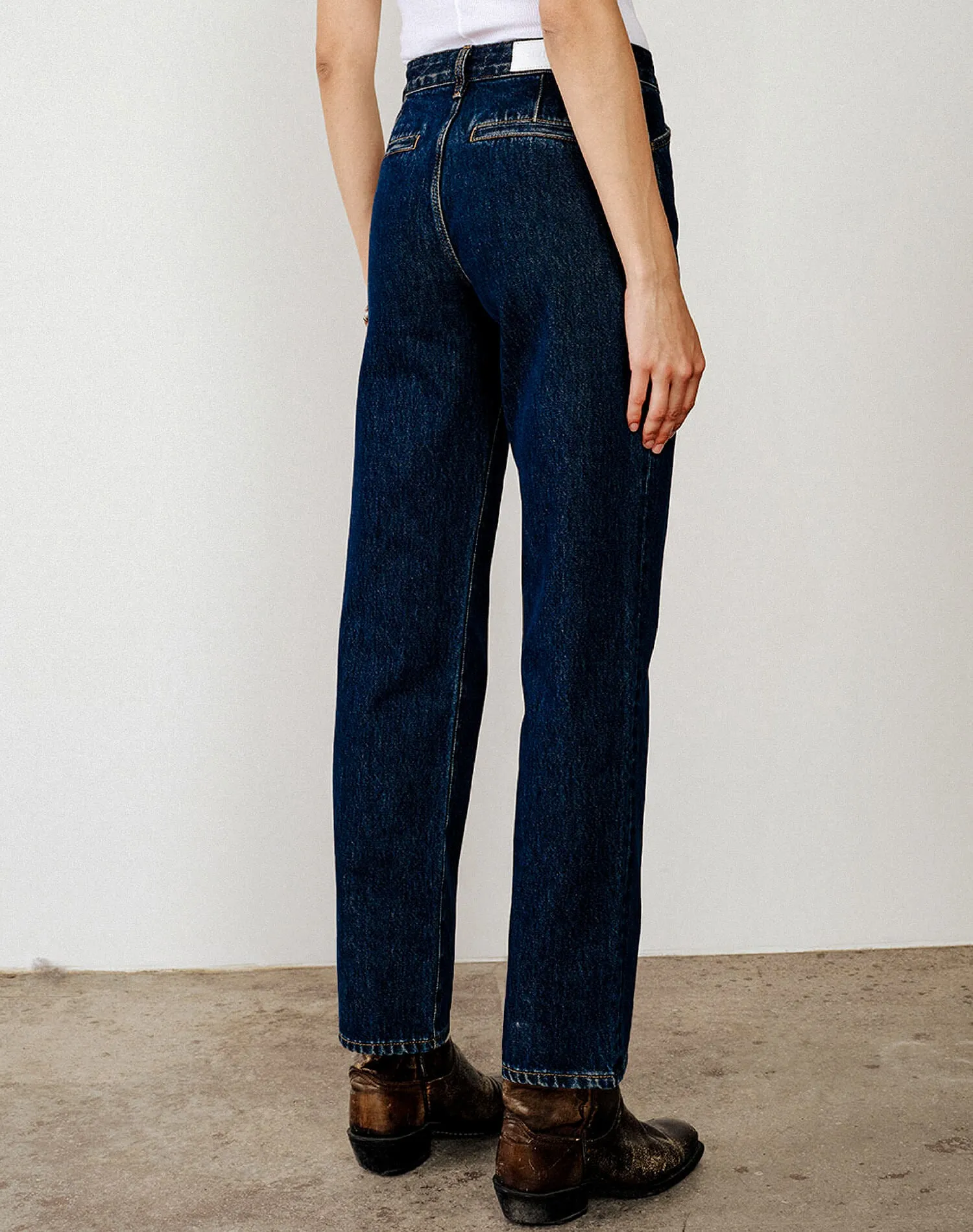 The Westley - Heritage Rinse sold by Re/Done product image thumbnail 4