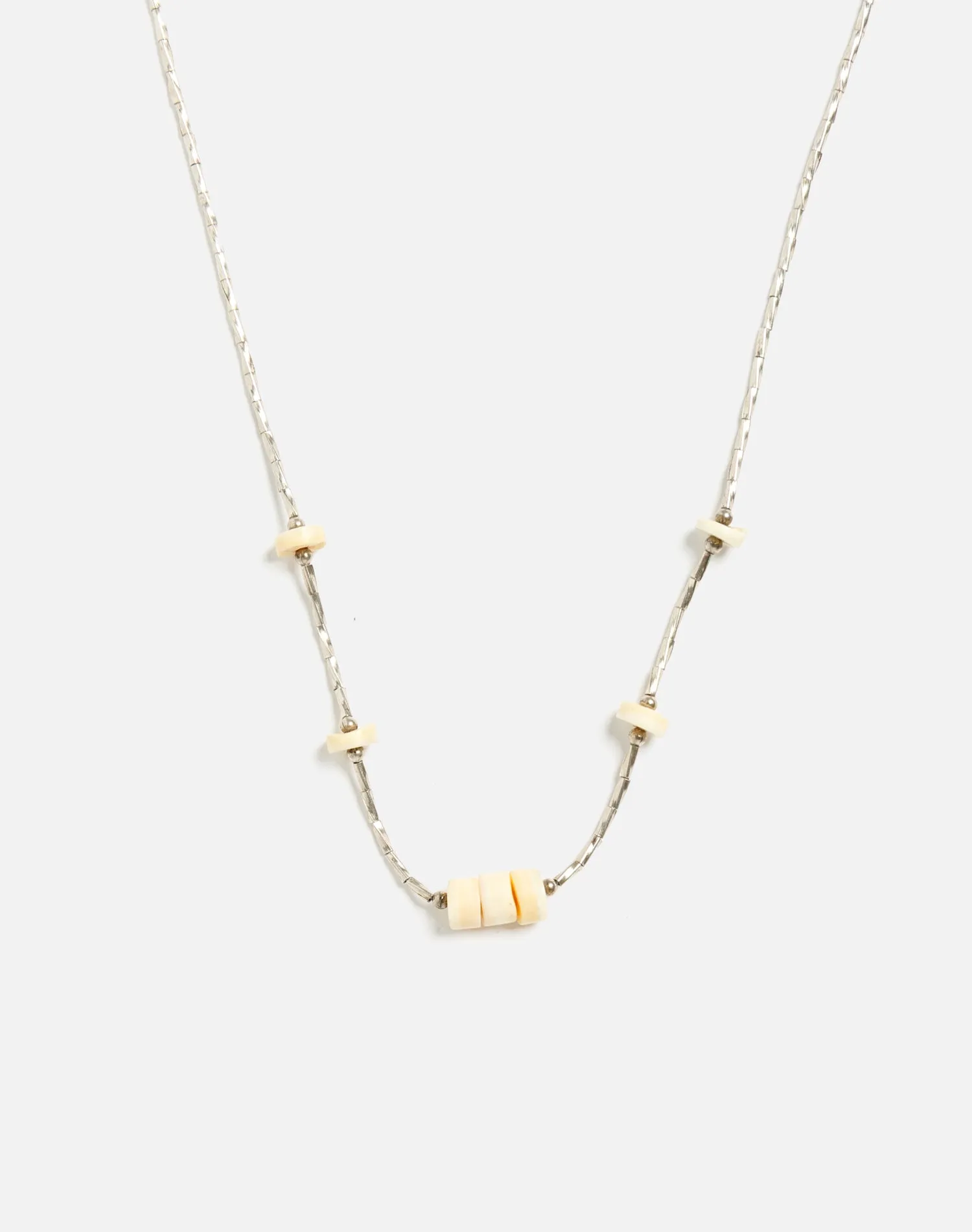 70s Shell Bead Necklace -#10 sold by Re/Done