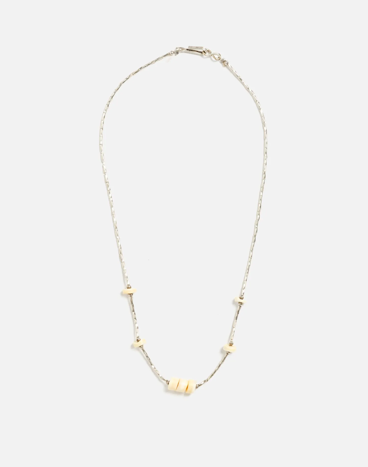 70s Shell Bead Necklace -#10 sold by Re/Done product image thumbnail 2