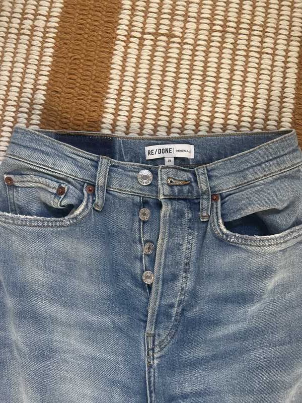 Ultra High Rise Skinny in Fade Away Destroy sold by Re/Done product image thumbnail 3