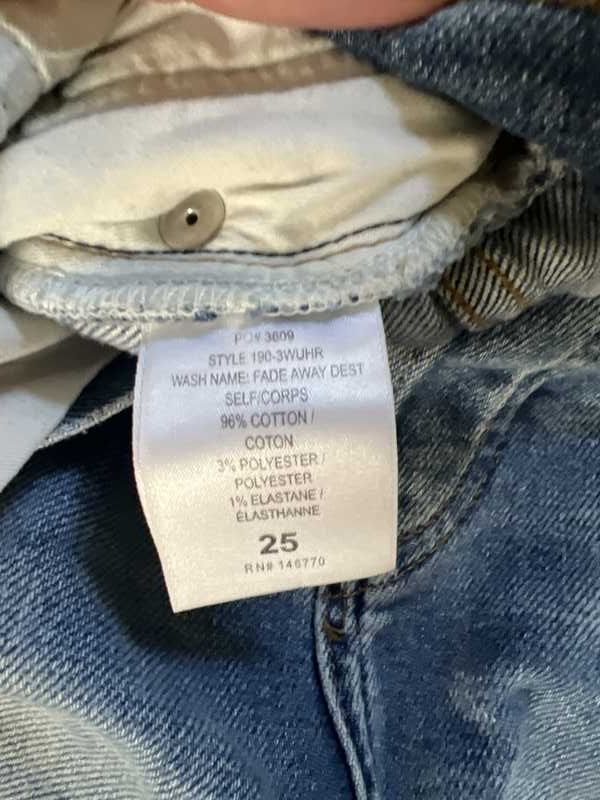 Ultra High Rise Skinny in Fade Away Destroy sold by Re/Done product image thumbnail 4